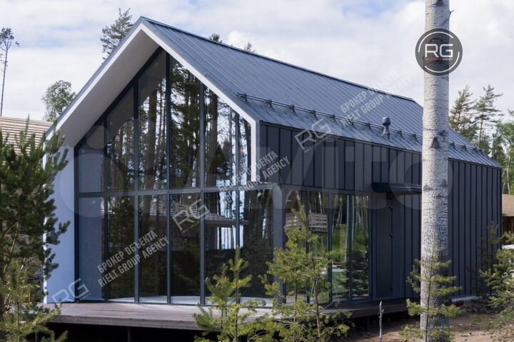 Коттедж 146 м² на участке 7 сот.