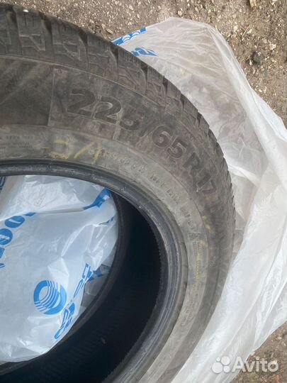 Continental IceContact 2 SUV 16.00/65 R17 106T