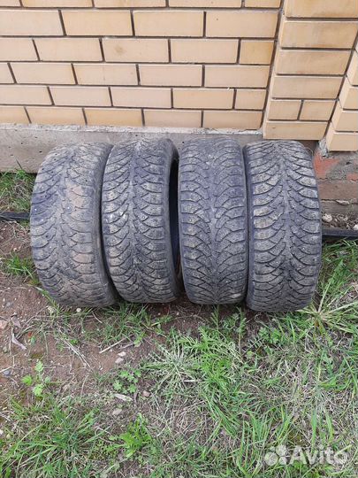 Nokian Tyres Hakkapeliitta 4 205/55 R16 94T