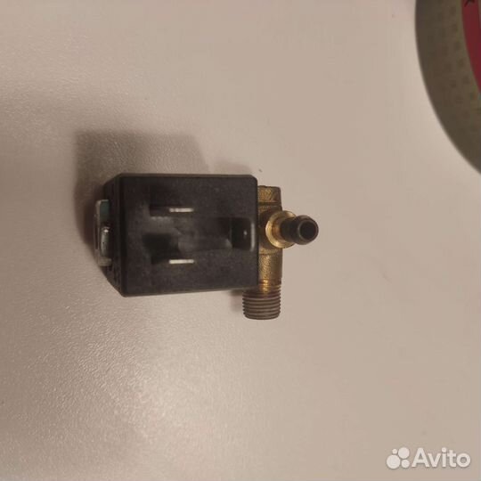 Электромагнитный клапан для парогенератора Philips