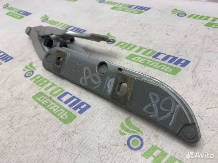 Петля крышки багажника левая Bmw 320I седан бензин