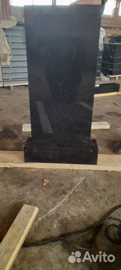 Изготовление памятников из гранита