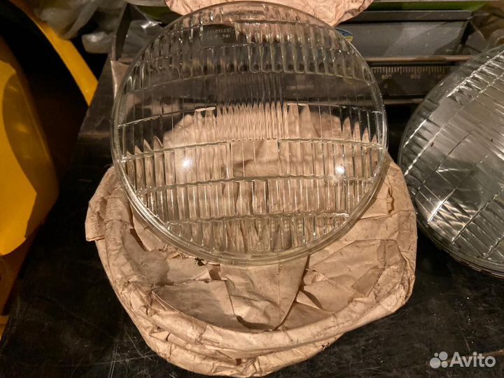 Стекло фара заз