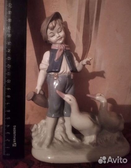 Фарфоровая статуэтка Германия