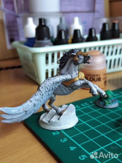 Покраска фигурок, миниатюр