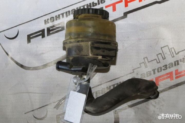 Бачок гур toyota. carina ED celica corona corona e