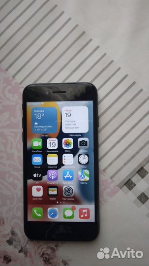 Телефон iPhone 7 128gb
