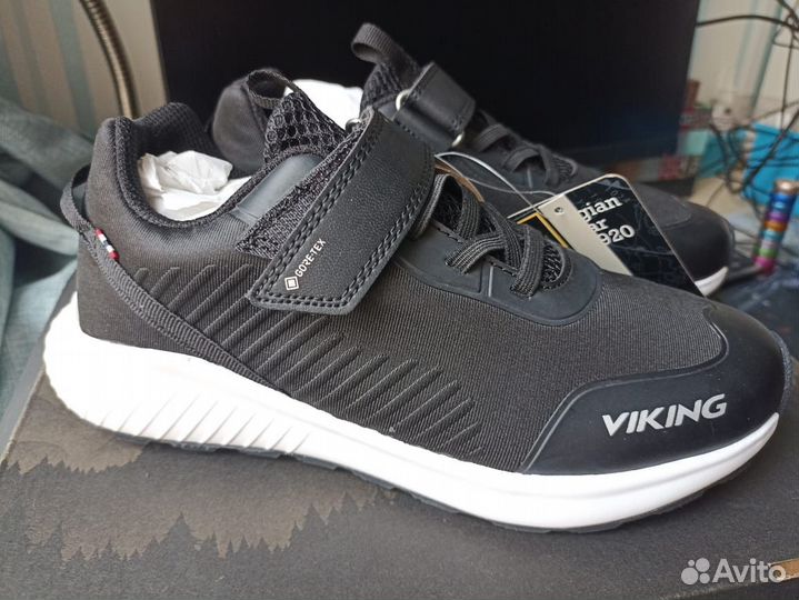 Новые мембранные кроссовки Viking Gtx 35