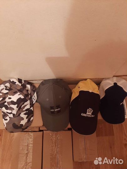 Бейсболки и кепки новые и б.у