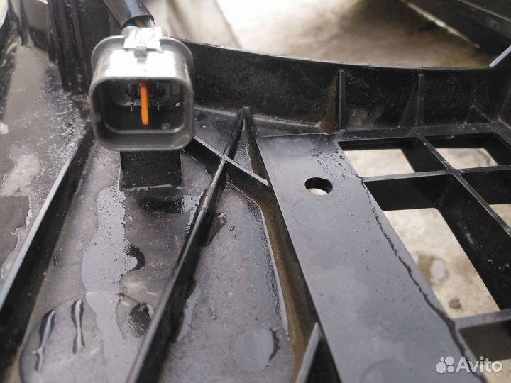 Диффузор вентилятора Mitsubishi lancer x