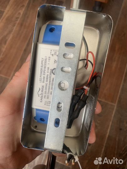 Светильник потолочный