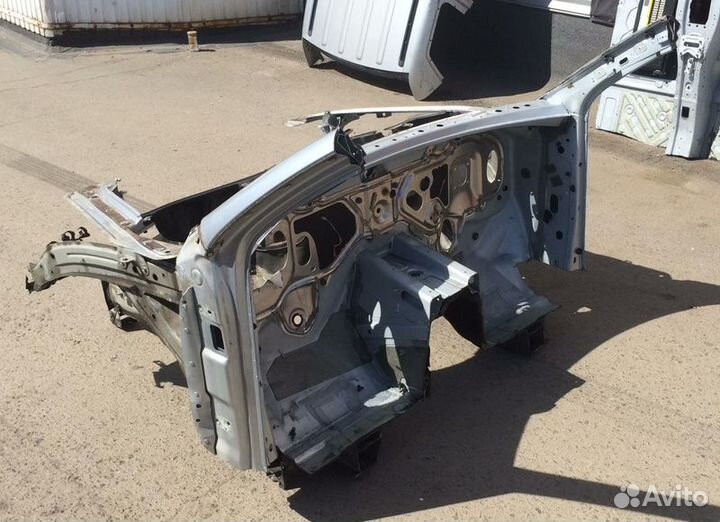 Лонжерон передний левый Volkswagen Touareg 7L AZZ