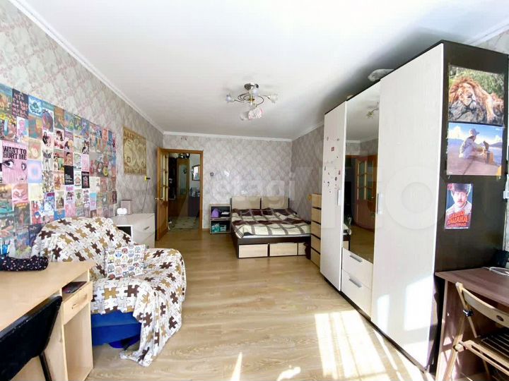 3-к. квартира, 91 м², 3/12 эт.