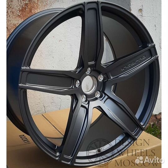 Кованые диски R21 на Mercedes GLE