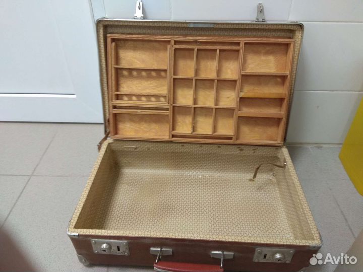 Чемодан медицинский