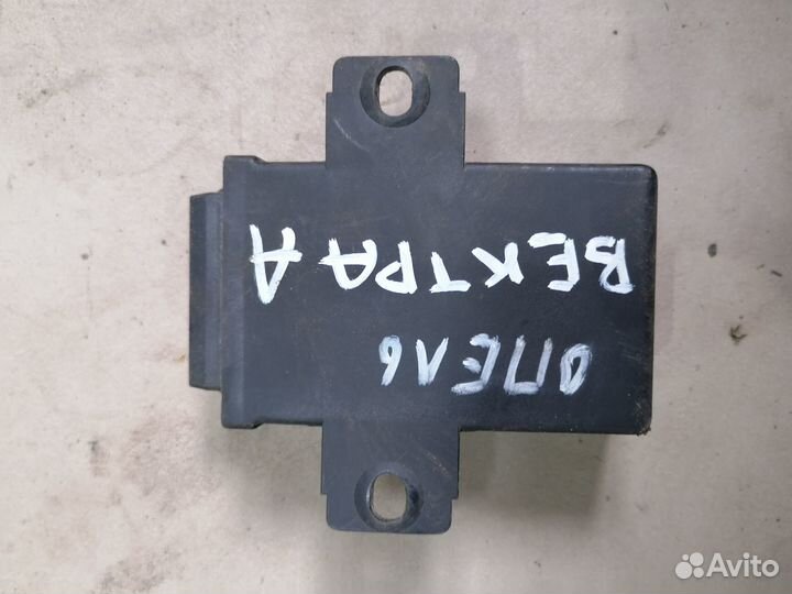 Реле центр.замка 2.0 C20NE Opel Vectra A 1988-1995