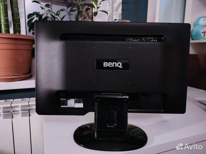 Монитор Benq et-0030-b