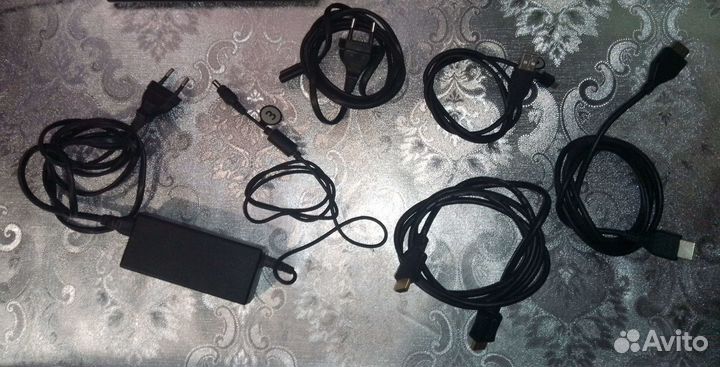 Набор Sony PS4 Slim + VR1 + 23 игры