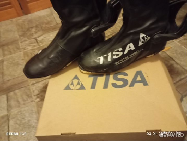 Лыжные ботинки tisa skate pro EUR 44 ; RUS 43.5