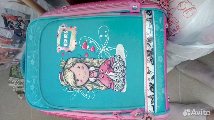 Школьный рюкзак