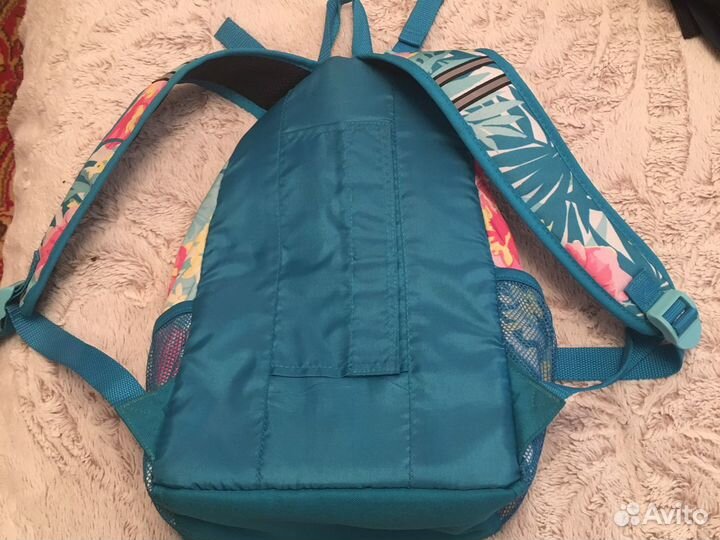 Рюкзаки школьные