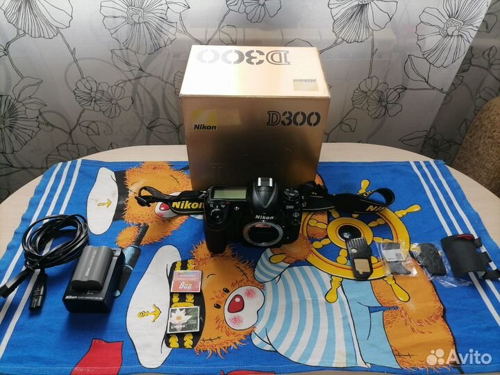 Зеркальный фотоаппарат nikon d300