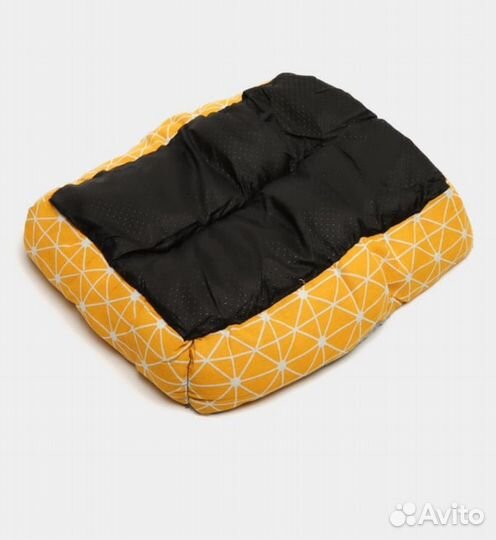 Лежанка для кошек и собак