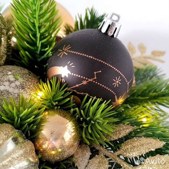 Новогодняя композиция с оленем