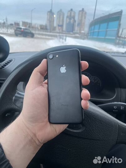 iPhone 7, 128 ГБ