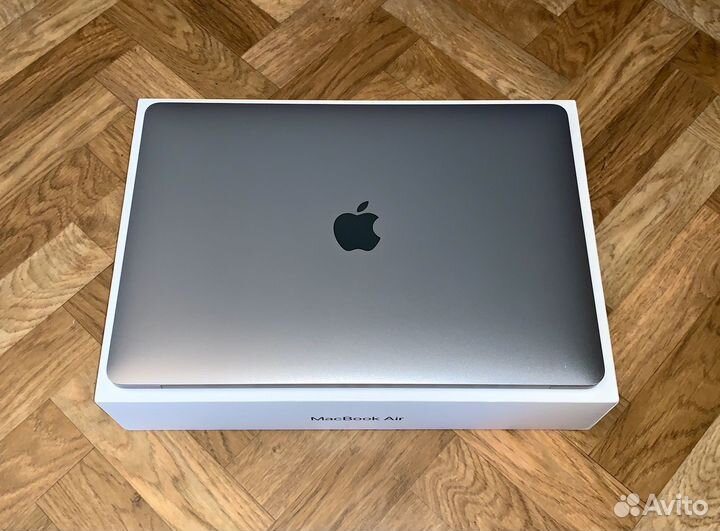 MacBook Air M1 Space Gray 8GB/256GB, 49 циклов