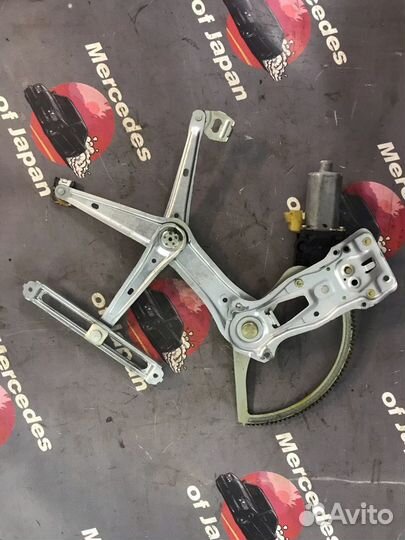 Стеклоподъемник в сборе правый передний ML W163