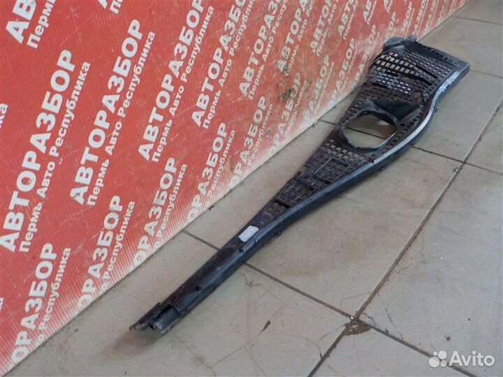 Жабо правое LADA Largus R90 VAZ-21129 2019