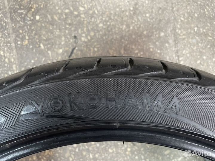 Yokohama Advan Sport V103S 275/35 R20