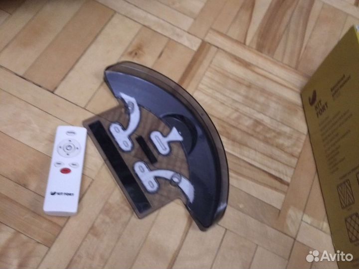 Робот-пылесос Kitfort KT-532