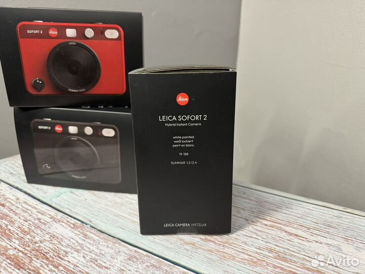 Leica Sofort 2 Фотоаппарат