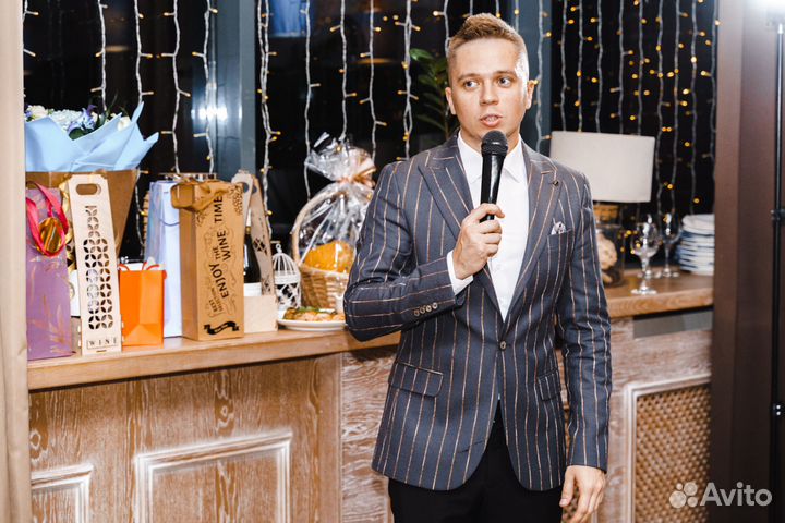 Ведущий тамада на свадьбу