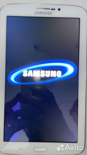 Планшет Samsung Galaxy TAB 3 SM-T211