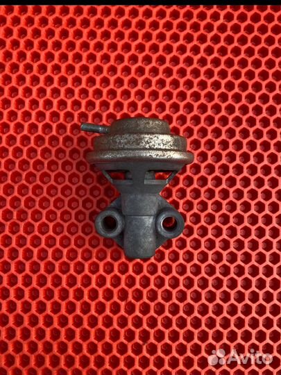 Клапан EGR Kia Sportage 1 2.0 FE