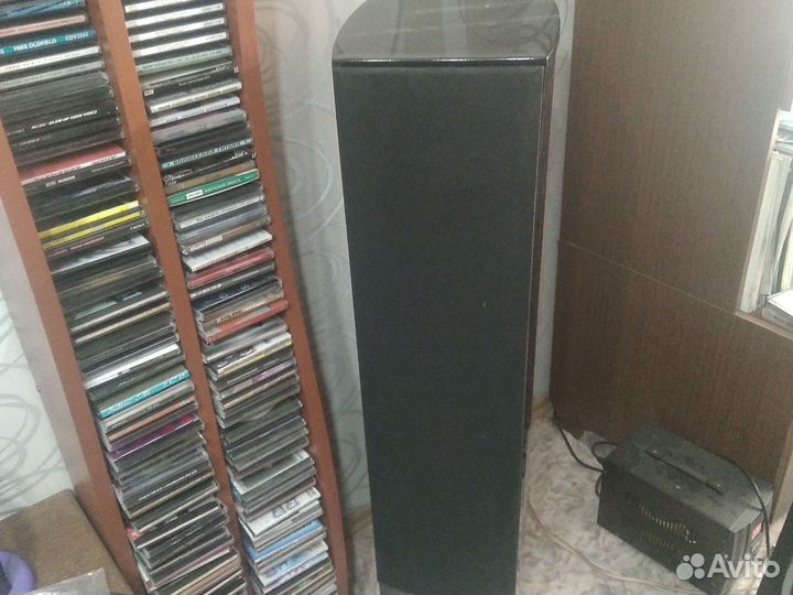 Акустика напольная Yamaha ns-777