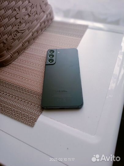 Samsung Galaxy S22, 8/128 ГБ