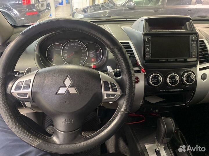 Mitsubishi Pajero Sport 2.5 AT, 2015, 218 508 км