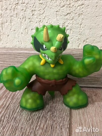 Гуджитсу Игрушка Тритопс Дино Пауэр.GooJitZu