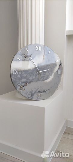 Часы из эпоксидной смолы