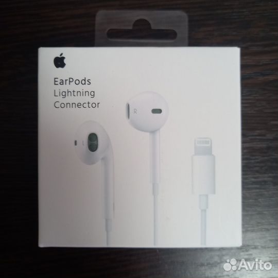 Проводные наушники EarPods Lighting для Apple