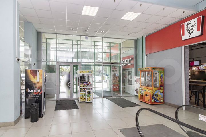 Торговая площадь, 900 м²