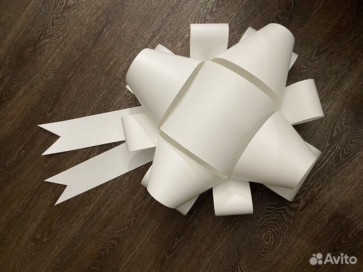 Большой бант на машину