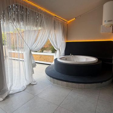 2-к. квартира, 82 м² (Турция)