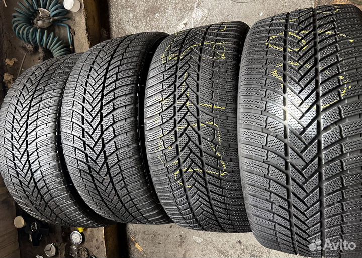Bridgestone Blizzak LM-005 265/40 R21