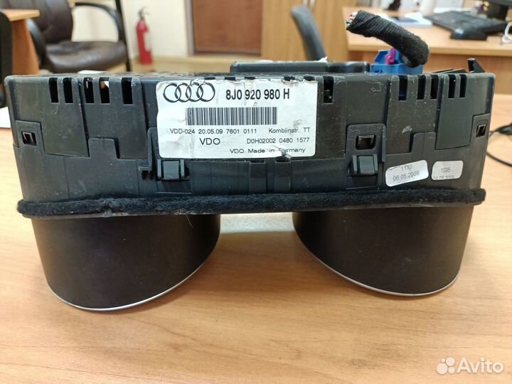 Панель приборов на Audi TT VDO