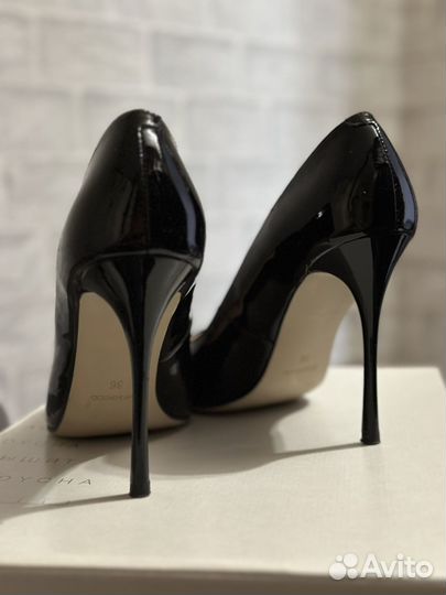 Туфли лодочки 36 черные